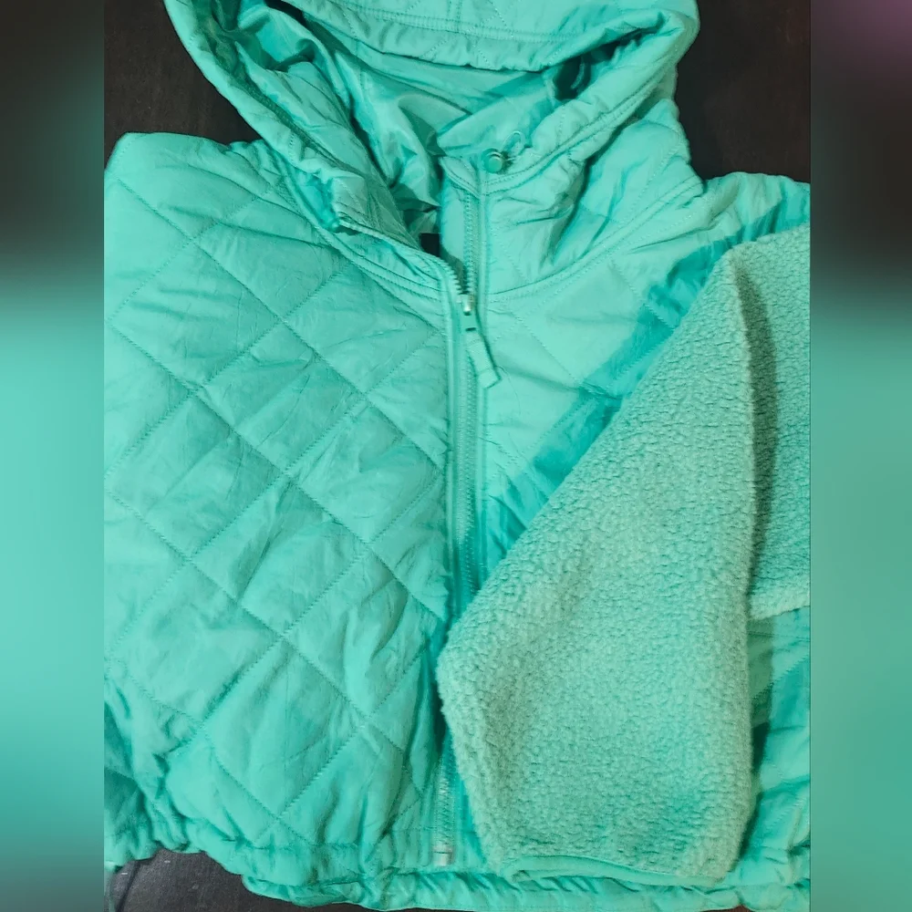 Jacket - Picture 1 of 9
